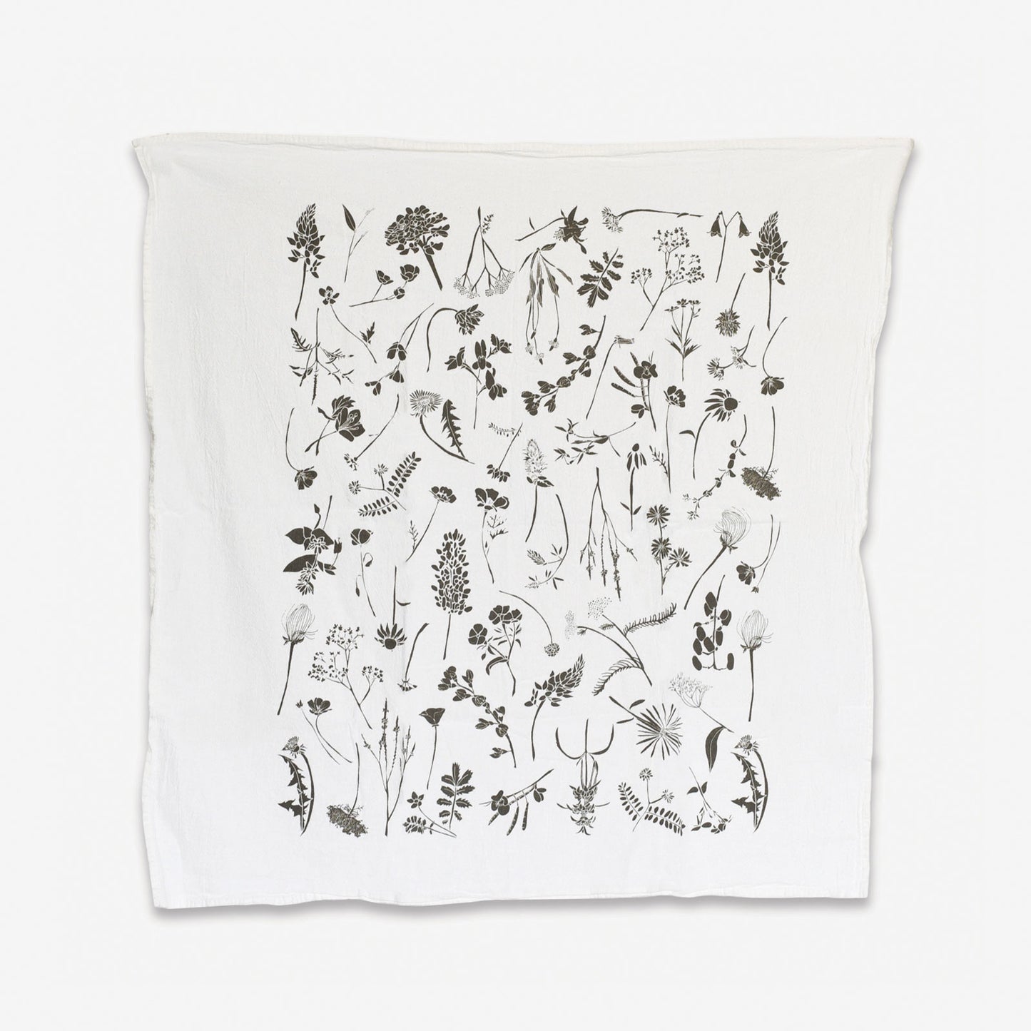 Load image into Gallery viewer, Wildflowers Towel : Air
