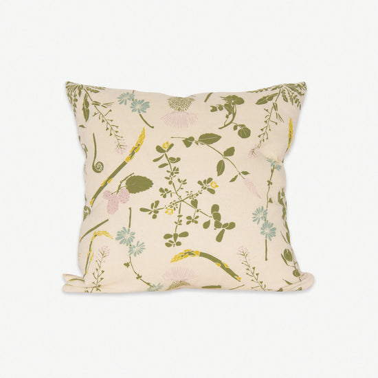 Load image into Gallery viewer, Edible Wilds Pillow Cover
